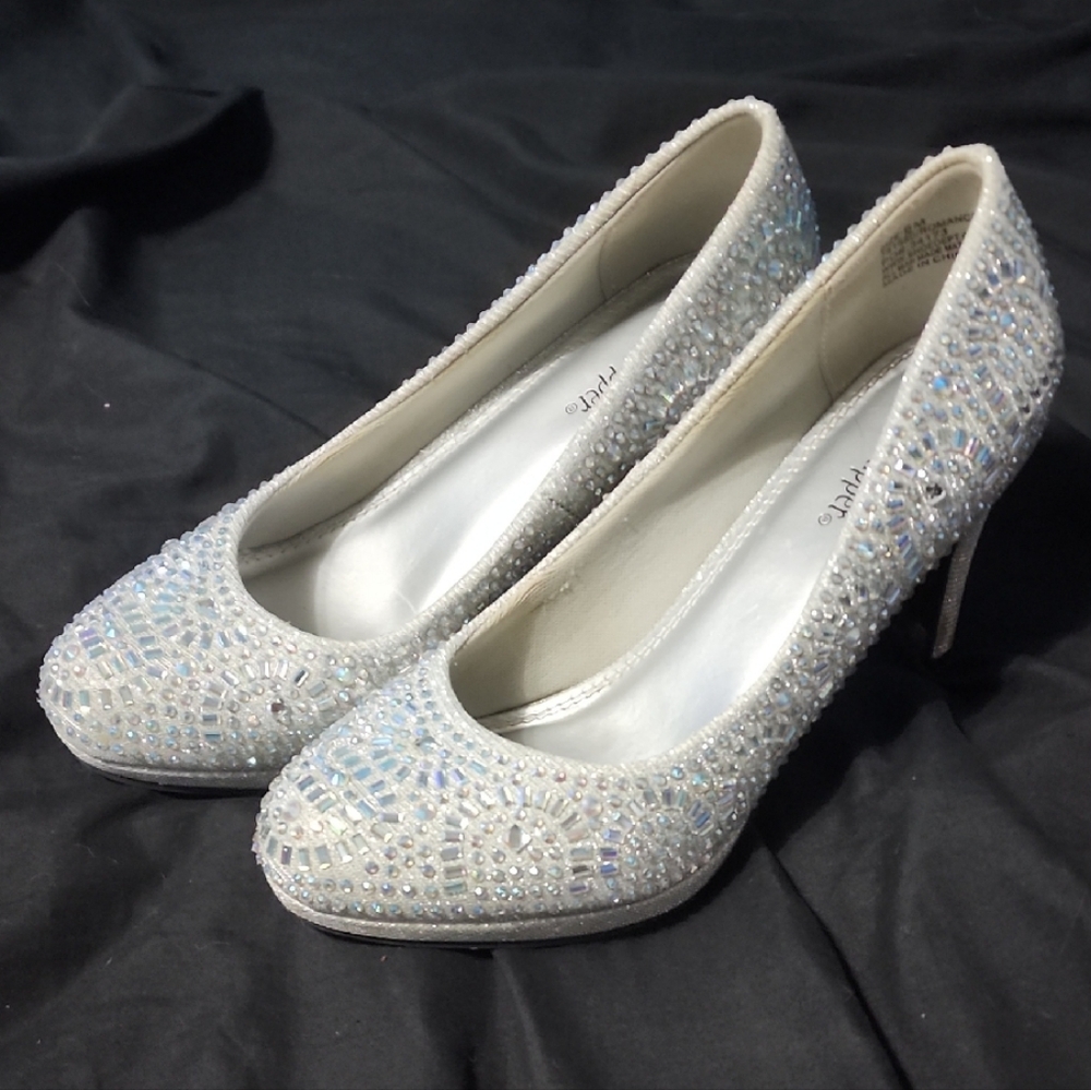Dazzling Women's Silver Heels